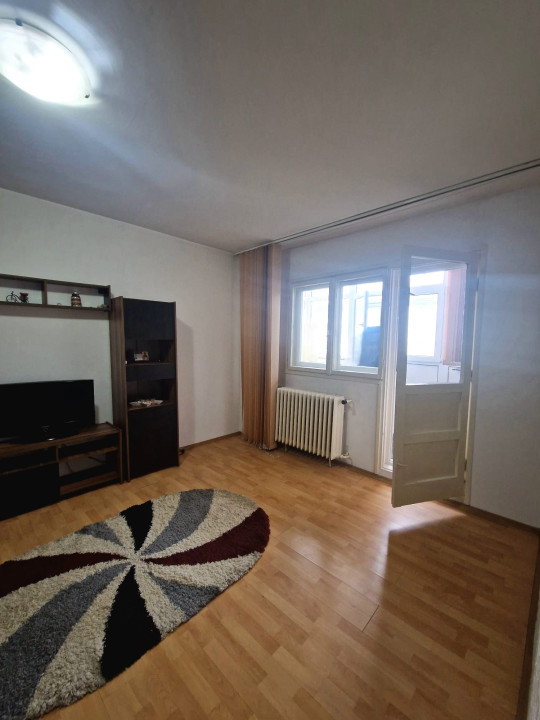 Apartament 2 Camere decomandat | 6 din 10 | Vis-a-vis de Piața Delfinului