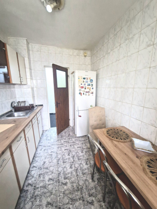 Apartament 2 Camere decomandat | 6 din 10 | Vis-a-vis de Piața Delfinului