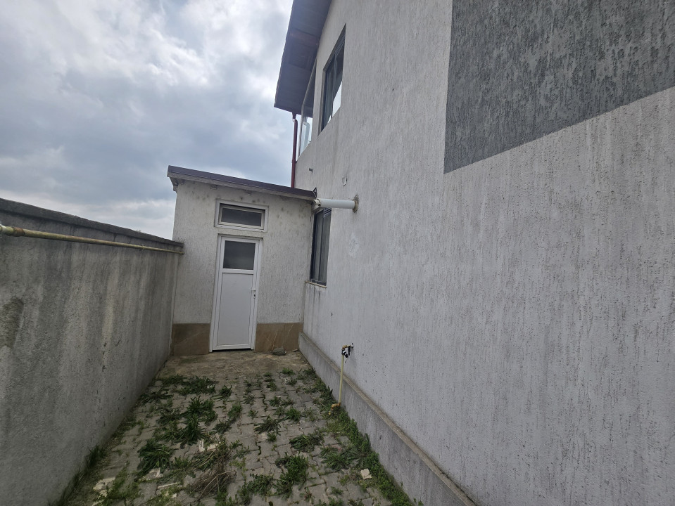 Spatiu Comercia 144 m | Teren 400 m | Clinceni- Domnesti