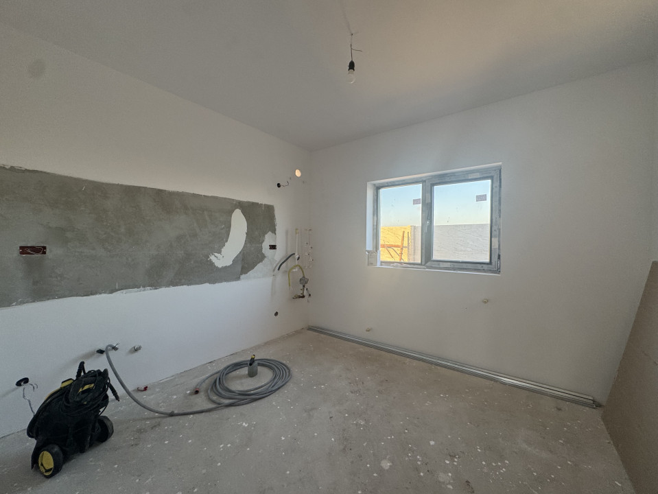 Casa individuala 4 camere | COMISION 0% | Toate utilitatile | Clinceni