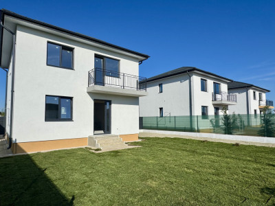 Casa 4 camere | COMISION 0% | Incalzire in pardoseala | Teren 340MP | Clinceni