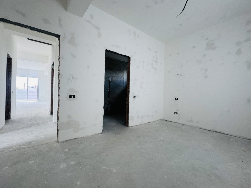 Casa 4 camere | COMISION 0% | Teren 400mp | Domnesti