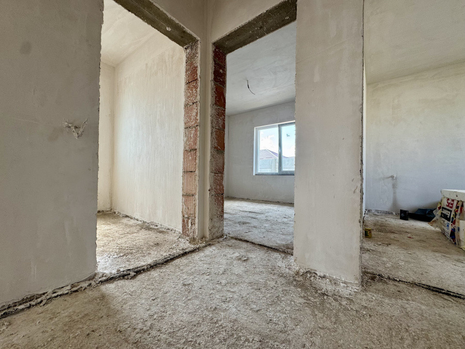 Casa 4 camere | COMISION 0% | Toate utilitatile | Teren 500mp | Zona Clinceni