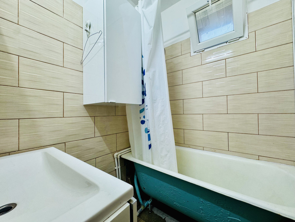 Apartament 4 camere | Zona Drumul Taberei-Râul Doamnei