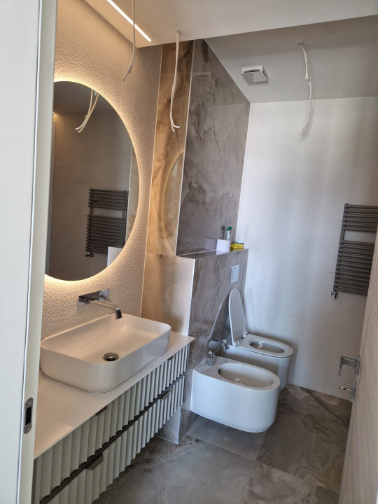 De vanzare apartament de lux cu 2 camere, pe plaja MAMAIA NORD/OPERA RESIDENCE