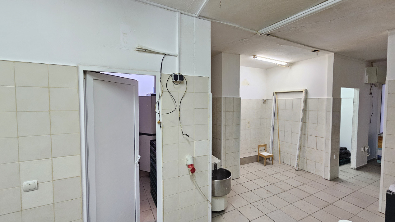 Spatii comerciale/ birouri de inchiriat | DN 1 Balotesti