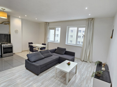 De vanzare apartament 3 camere - cartier Vitan