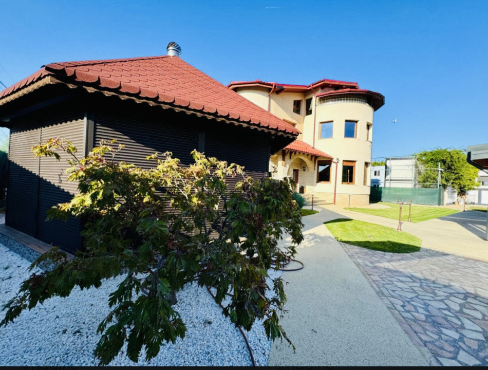 Vila individuala 5 camere | Piscina acoperita | Teren 2200mp | Domnesti
