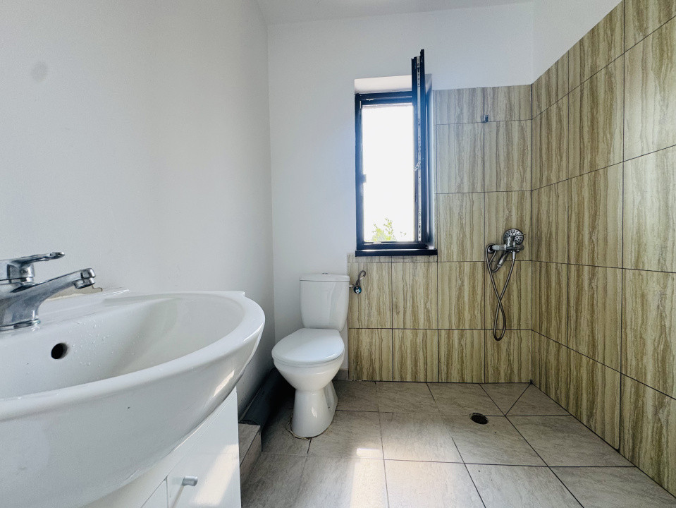 Camin de batrani 9 camere | COMISION 0% | Teren 908mp | Domnesti-Teghes
