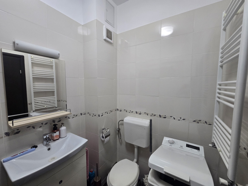 Garsoniera noua 38 m mobilata | Parcare subterana | Piata Alba Iulia- Vitan