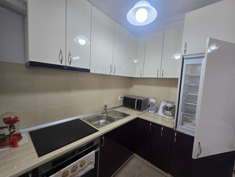 Garsoniera noua 38 m mobilata | Parcare subterana | Piata Alba Iulia- Vitan