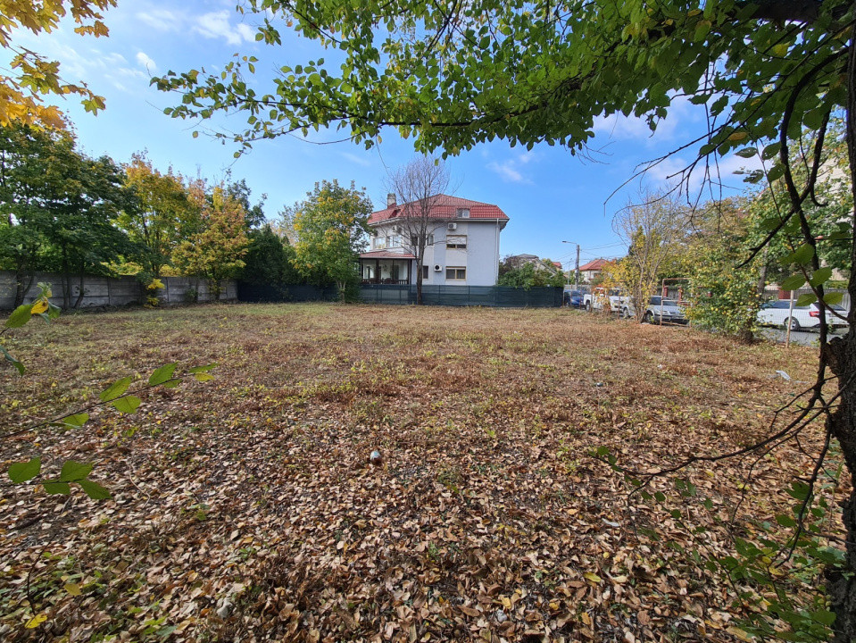Teren imprejmuit 883 m | Toate Utilitatile | Drumul Taberei - Valea Furcii