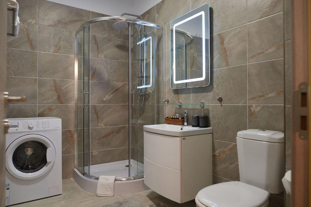 Pachet investitional | 4 apartamente mobilate | Mamaia- Alezzi Beach