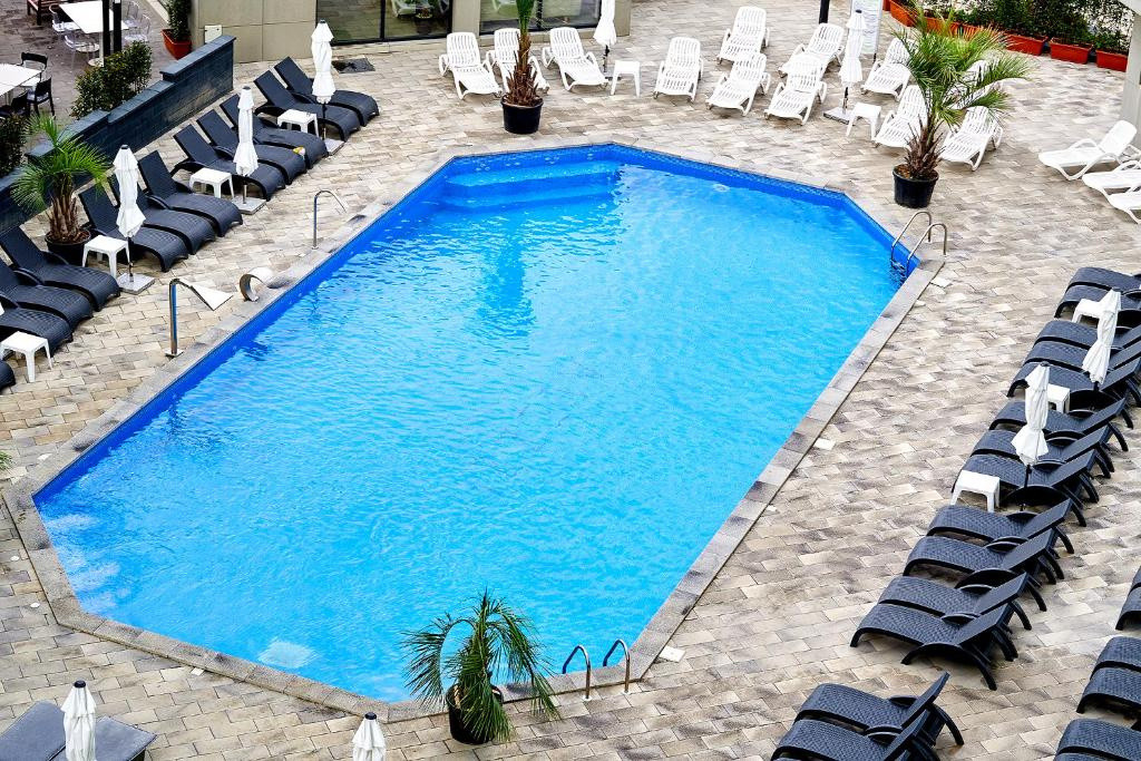 Pachet investitional | 4 apartamente mobilate | Mamaia- Alezzi Beach
