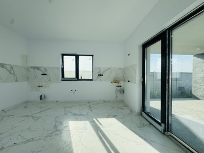 Casa individuala 4 camere | Incalzire in pardoseala | Teren 636mp | Domnesti