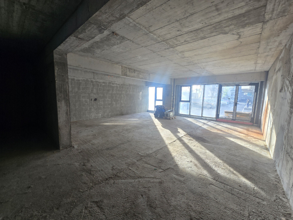 Spatiu comercial 138 m- nou cu parcare | Dr. Taberei - Auchan