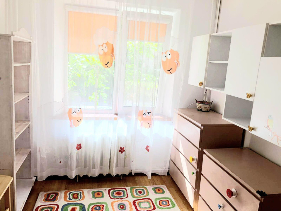Apartament 3 camere renovat | Centrala proprie | Ozana - Metrou 1 Decembrie