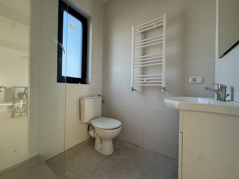 Casa 4 camere | COMISION 0% | Panouri 3kw | Teren 430mp | Domnesti