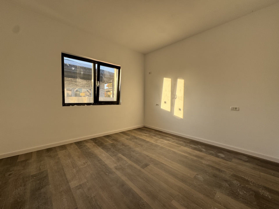 Casa 4 camere | COMISION 0% | Panouri 3kw | Teren 430mp | Domnesti