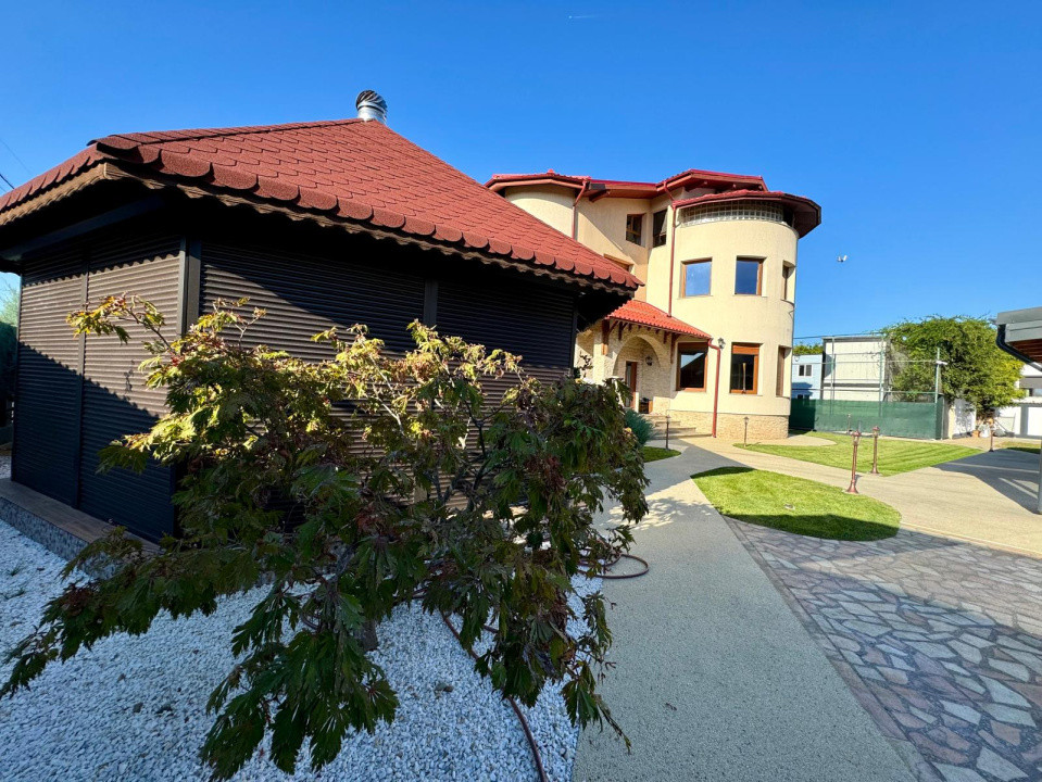 Vila 5 camere | Piscina acoperita | Teren 2200mp | Domnesti