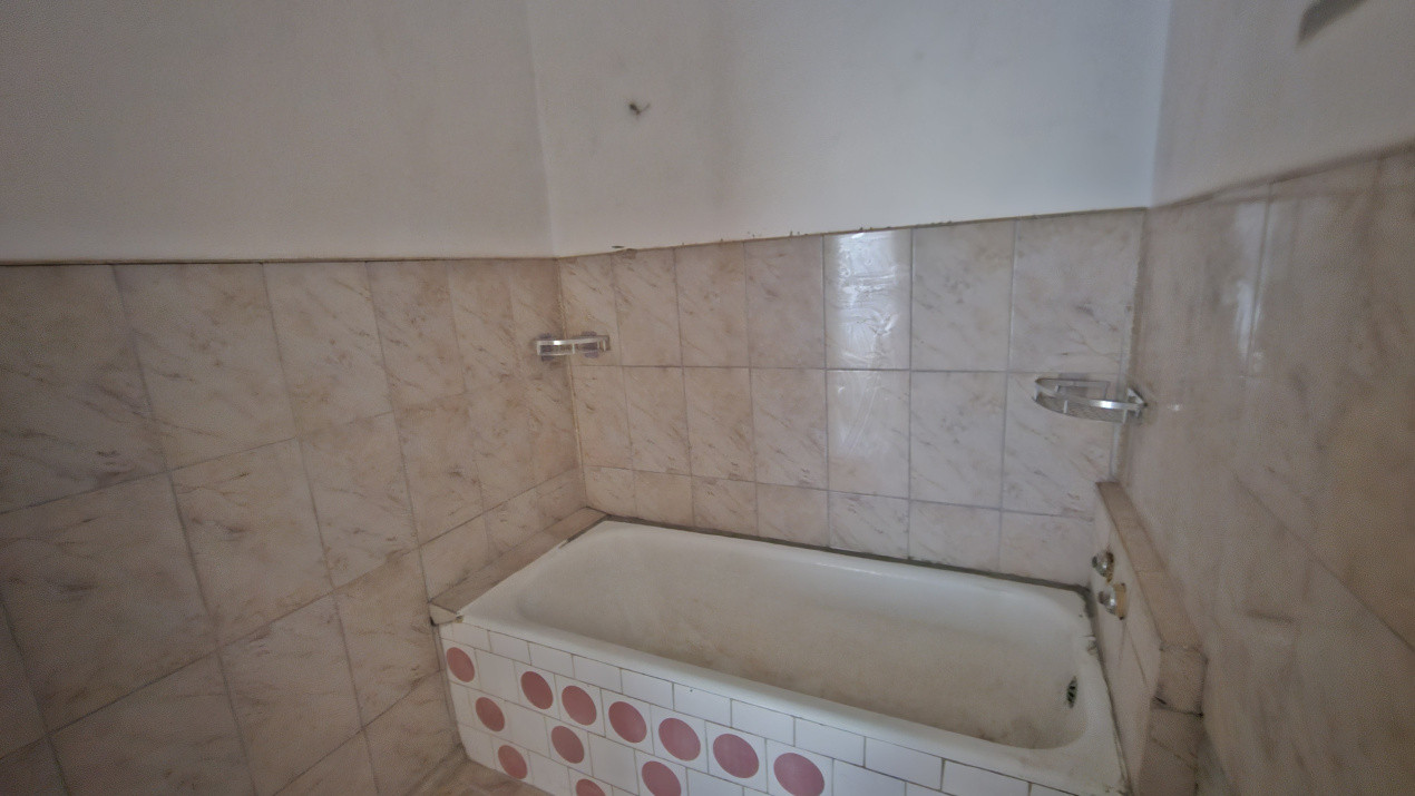 Apartament 2 camere de vanzare 