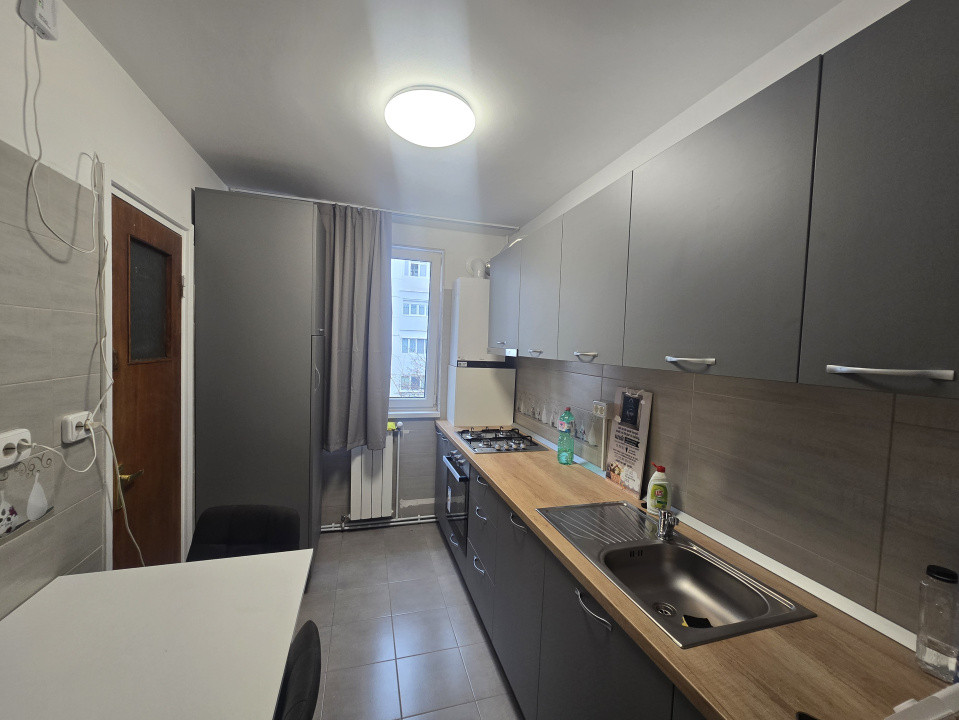 Apartament 3 camere mobilat | Centrala si Parcare | Dr. Taberei- Parc Moghioros