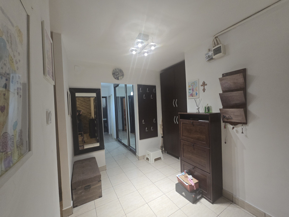 Apartament 3 camere mobilat | Parcare | Rahova - Str. Buzoieni