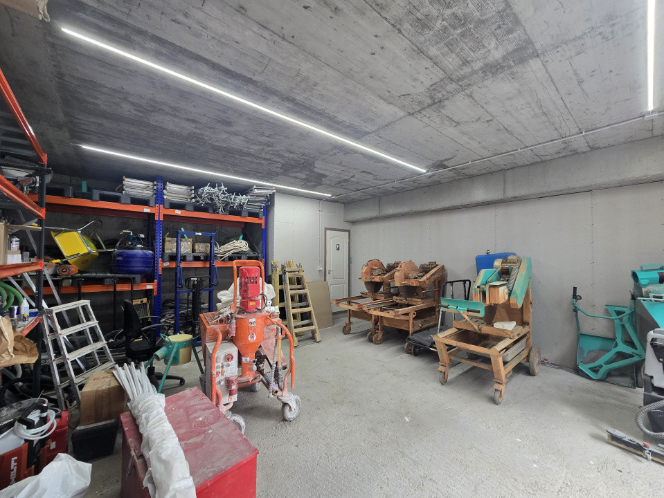 Spatiu comercial 85 m- nou cu parcare | Dr. Taberei - Auchan