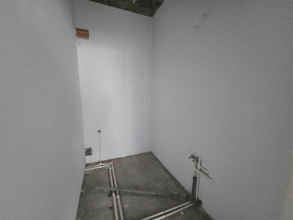 Spatiu comercial 45 m- nou cu parcare | Dr. Taberei - Auchan