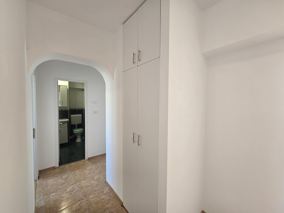  Apartament 4 camere renovat | COMISION 0% | Dr. Taberei- B-dul Ghencea 
