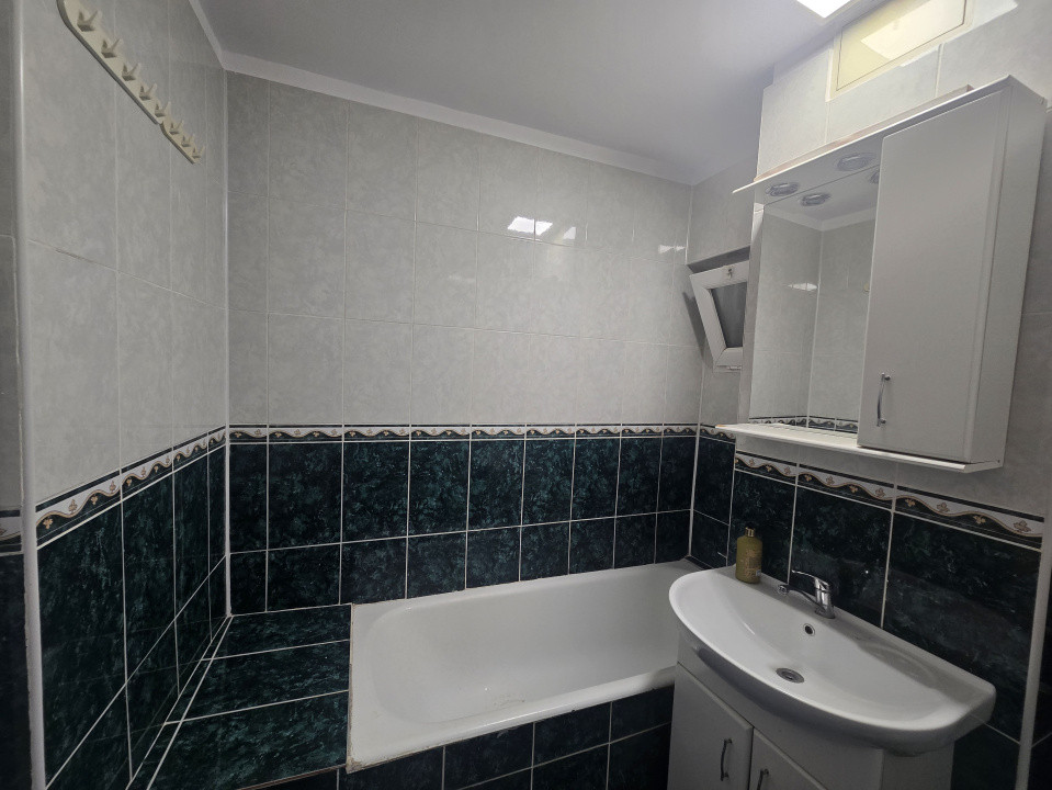  Apartament 4 camere renovat | COMISION 0% | Dr. Taberei- B-dul Ghencea 