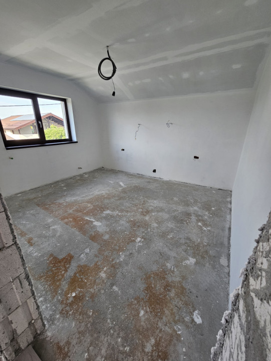 Casa 5 camere individuala | teren 500 mp | Cartierul Florilor | Magurele