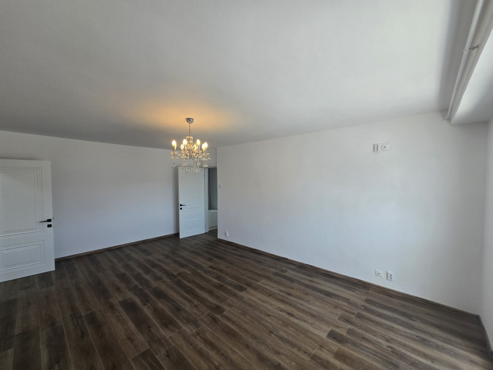Apartament 2 camere renovat 2026 | Terasa 20 m | Ultracentral | Decebal-Muncii