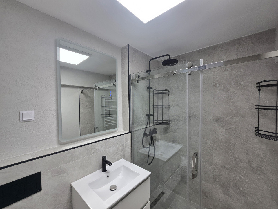 Apartament 2 camere renovat 2026 | Terasa 20 m | Ultracentral | Decebal-Muncii
