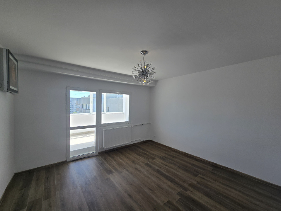 Apartament 2 camere renovat 2026 | Terasa 20 m | Ultracentral | Decebal-Muncii