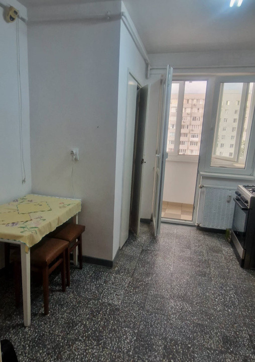 3 camere decomandat | 5 min Metrou 1 Decembrie 1918  | Etaj 6/8-decomandat cf 1
