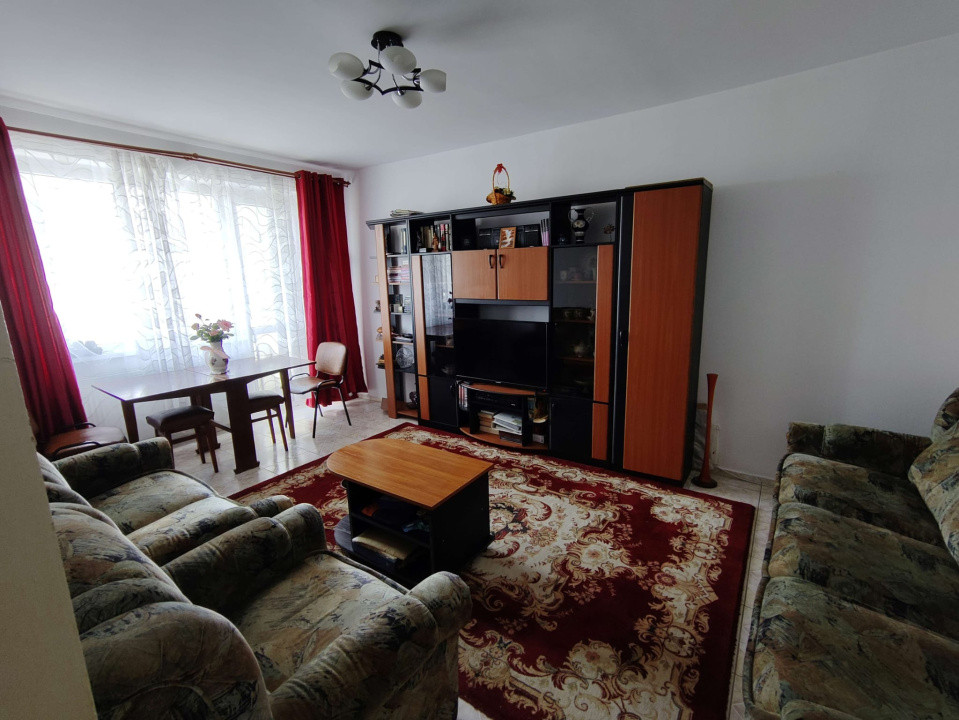 3 camere decomandat | 5 min Metrou 1 Decembrie 1918  | Etaj 6/10| Comision 0%