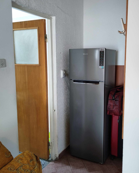 3 camere decomandat | 5 min Metrou 1 Decembrie 1918  | Etaj 6/10| Comision 0%