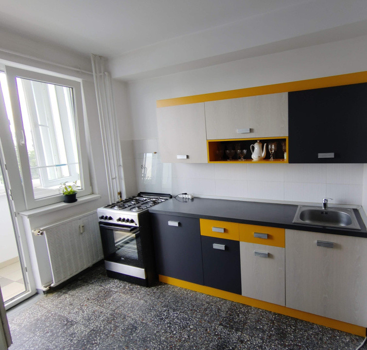 3 camere decomandat | 5 min Metrou 1 Decembrie 1918  | Etaj 6/10| Comision 0%