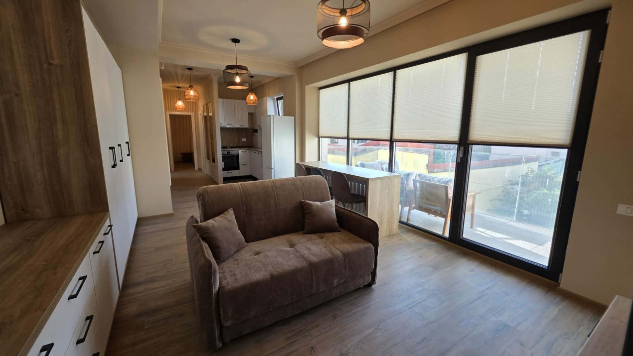 Apartament nou 2 camere mobilat | Parcare | Decebal- Piata Alba Iulia