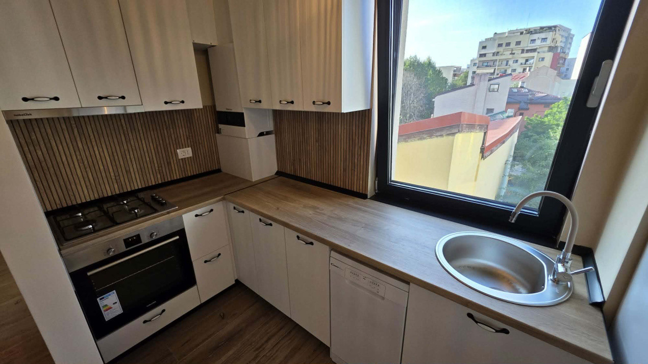 Apartament nou 2 camere mobilat | Parcare | Decebal- Piata Alba Iulia