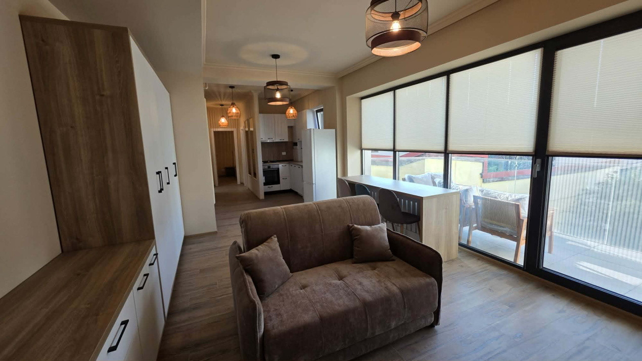 Apartament nou 2 camere mobilat | Parcare | Decebal- Piata Alba Iulia