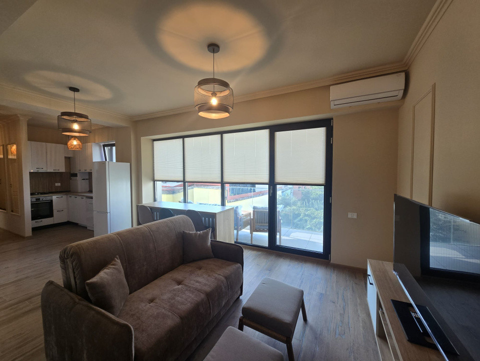 Apartament nou 2 camere mobilat | Parcare | Decebal- Piata Alba Iulia